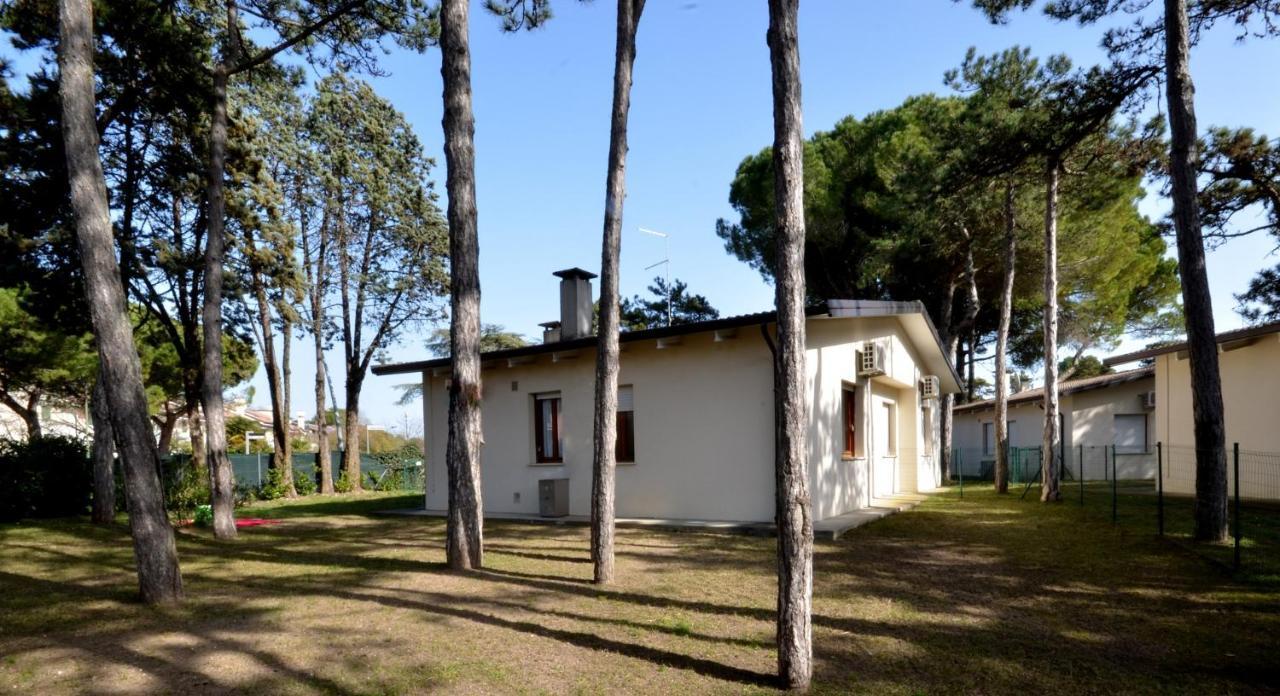 Villaggio Le Palme Lignano Sabbiadoro Exterior photo
